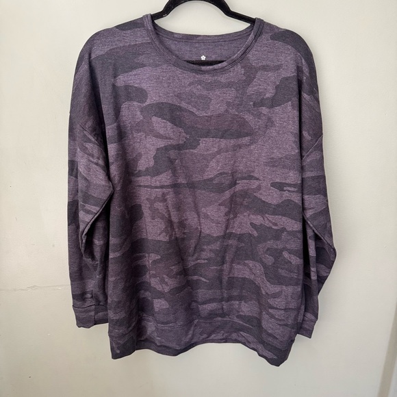 Tuff Athletic Womens Gray Camo Crew Neck Oversized Top Sweatshirt Size Large - Picture 1 of 5
